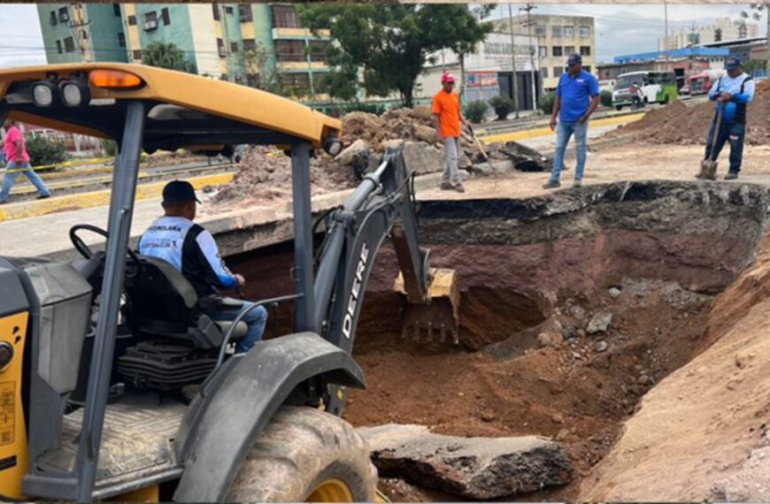 EN TIEMPO RÉCORD, 95% DEL MEGA HUECO REPARADO