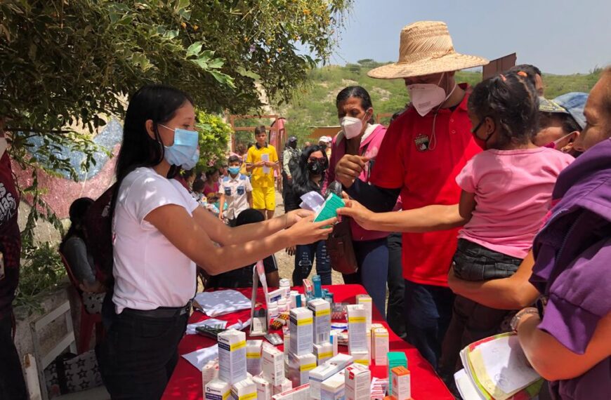 (VENEZUELA) VALLE INMACULADA RECIBE ATENCIÓN SOCIAL POR PARTE DE ALCALDÍA Y SISTEMA DE MISIONES