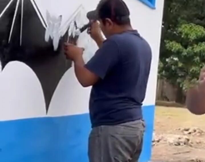 (VENEZUELA) PRESIDENTE DE LA FCU DE LA UNIVERSIDAD DE CARABOBO RECHAZA PINTAS POLITICAS (VIDEO)