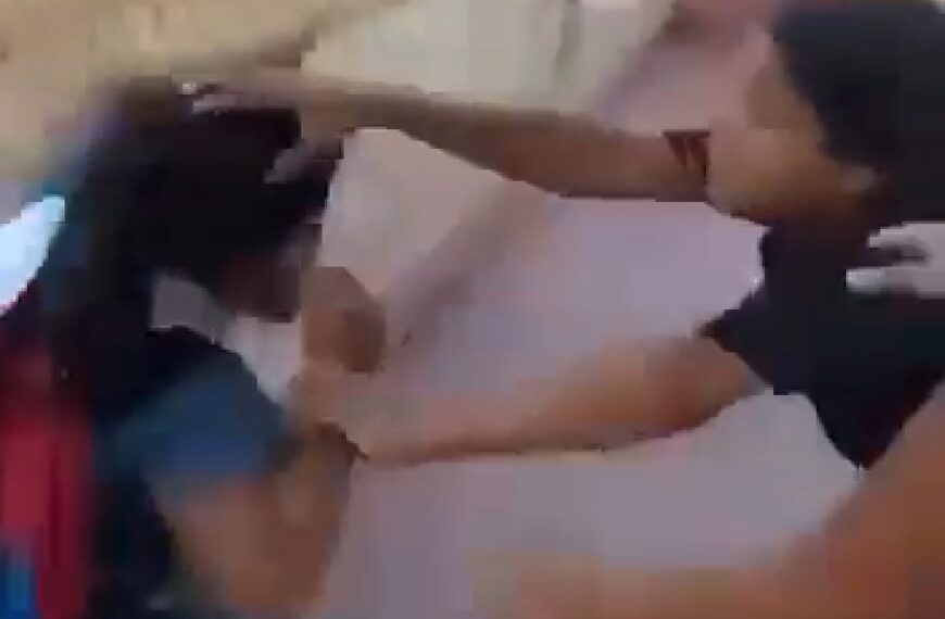 (VIDEO) BULLYING A NIÑA ESPECIAL ENCIENDE ALARMAS