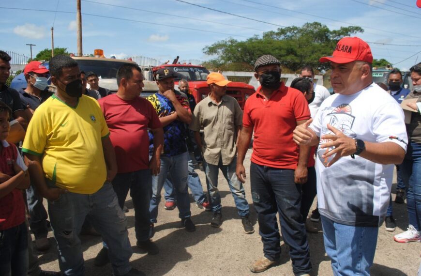 (VENEZUELA) MÁS DE 100 CISTERNEROS FUERON ATENDIDOS POR EL GOBIERNO DE LARA