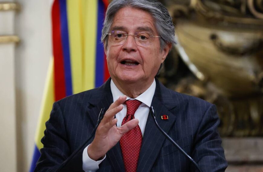 (ECUADOR) POLICÍAS Y MANIFESTANTES EN QUITO CUMPLEN 3 DÍAS DE MOVILIZACIONES EN CONTRA EL GOBIERNO DE GUILLERMO LASSO