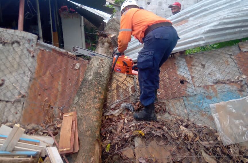 (VENEZUELA) ORGANISMOS DE SEGURIDAD ESTÁN EN ALERTA ANTE FUERTES LLUVIAS CAÍDAS SOBRE EL TERRITORIO LARENSE