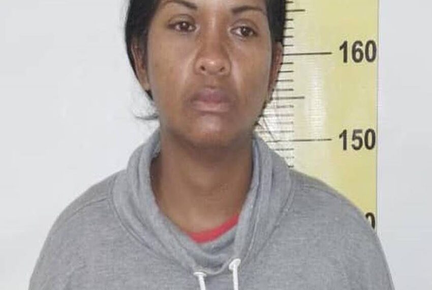 (VENEZUELA) DETENIDA TRABAJADORA AEROPORTUARIA POR EL DELITO DE CORRUPCIÓN