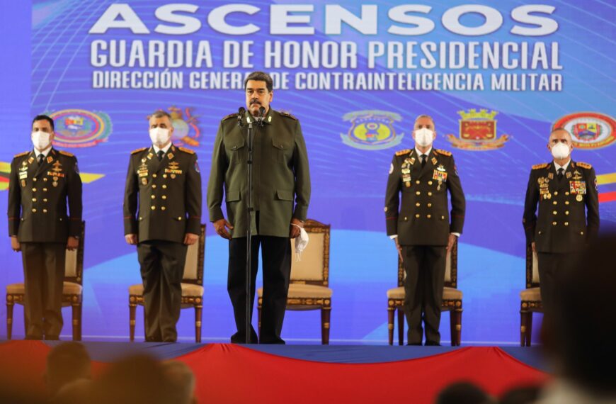 (VENEZUELA) PRESIDENTE NICOLÁS MADURO DENUNCIO PLANES TERRORISTAS DE IVÁN DUQUE