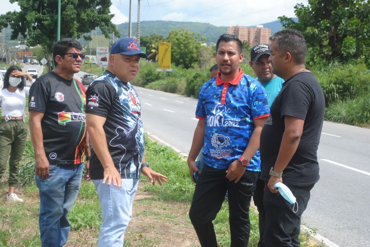 (VENEZUELA) EN PALAVECINO ARRANCÓ PLAN CAYAPA DE ILUMINACIÓN
