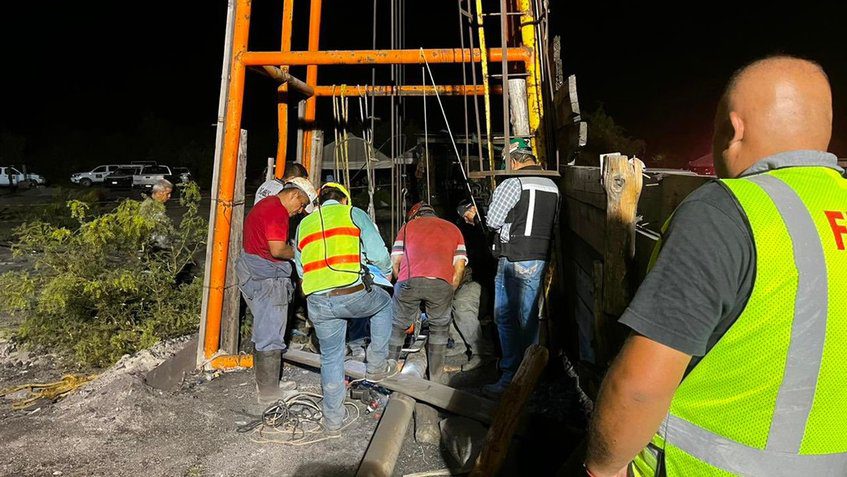 (MÉXICO) 230 RESCATISTAS TRABAJAN EN LAS LABORES DE BÚSQUEDA DE 10 MINEROS&hellip;