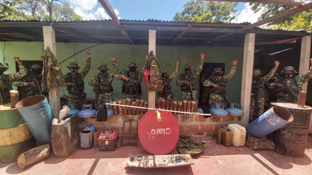 (VENEZUELA) MÁS DE 30 ARTEFACTOS EXPLOSIVOS TANCOL HA LOCALIZADO LA FANB EN…