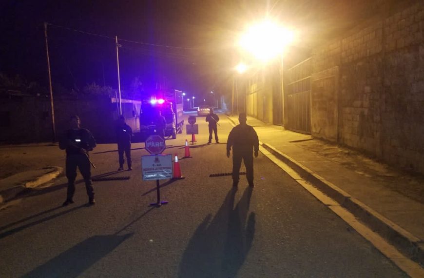 (VENEZUELA) FANB DESPLIEGA PUNTOS DE CONTROL NOCTURNOS PARA LA PROTECCIÓN DE LOS LARENSES