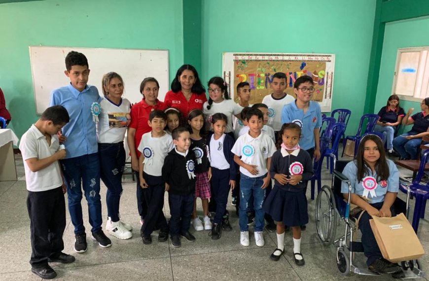 (VENEZUELA) COMIENZAN TRABAJOS DE RECUPERACIÓN DE LA ESCUELA BOLIVARIANA NONAVANA