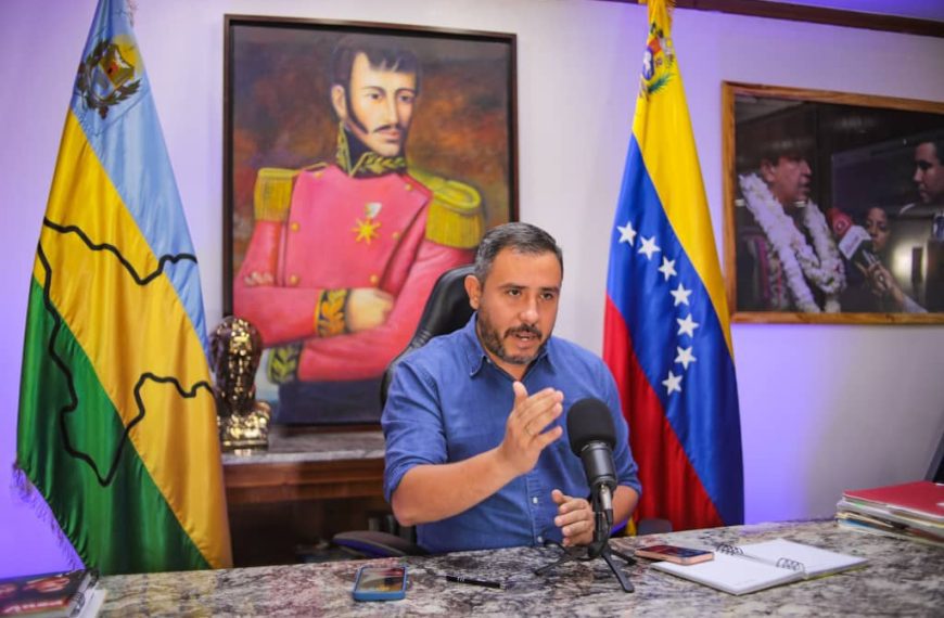 (VENEZUELA) GOBERNADOR DE ANZOÁTEGUI LUIS MARCANO ASEGURA QUE EN LAS PRÓXIMAS HORAS SERÁ DESIGNADA UNA NUEVA AUTORIDAD EN EL TIGRE