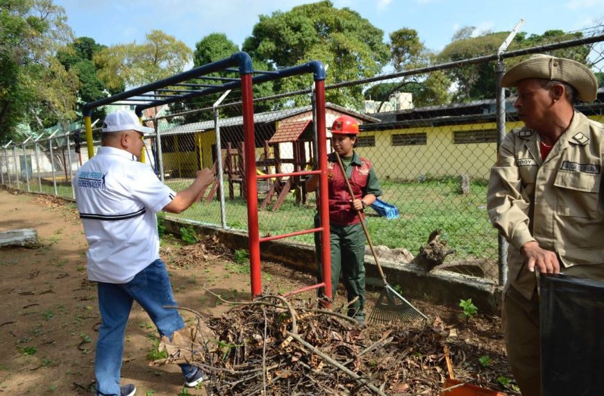 (VENEZUELA) BRICOMILES SE DESPLIEGAN EN EL CENTRO DE EDUCACIÓN INICIAL TEODORO MÉNDEZ DE BARQUISIMETO