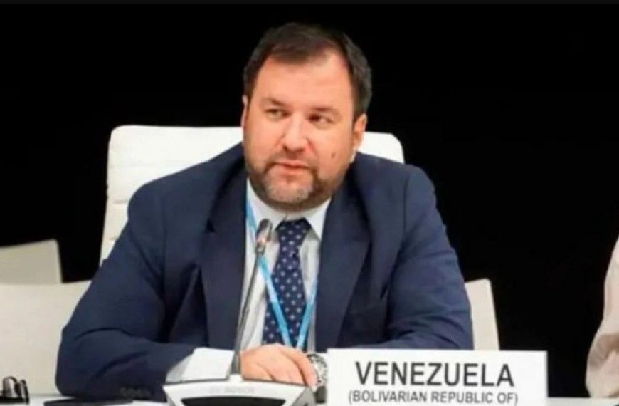 (VENEZUELA) GOBIERNO NACIONAL INFORMÓ A DELEGADOS EN CUMBRE DE BOGOTÁ SU RECHAZO A LICENCIA 42 EMITIDA POR LA OFAC