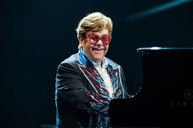 (ESTOCOLMO) ELTON JOHN SE RETIRA DE LOS ESCENARIOS LUEGO DE 52 AÑOS DE CARRERA
