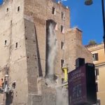 (ITALIA) TORRE MEDIEVAL SE DERRUMBA PARCIALMENTE EN EL CENTRO DE ROMA (+VIDEO)