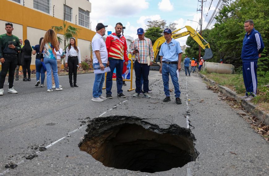 (VENEZUELA) GOBERNACIÓN DE LARA INICIÓ SUSTITUCIÓN DE COLECTOR DE AGUA SERVIDA EN EL CLUB HÍPICO LAS TRINITARIAS CON MILLONARIA INVERSIÓN