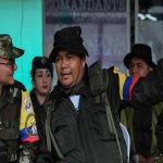 (COLOMBIA) PRESIDENTE PETRO ORDENA BOMBARDEO A DISIDENCIAS DE LAS FARC
