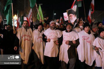 (IRÁN) IRANÍES PROTESTAN CONTRA LA VIOLENCIA EXTRANJERA