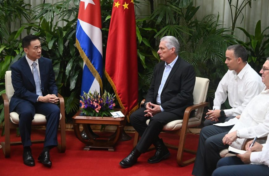 (CUBA) CHINA ENVÍA NUEVO CONTINGENTE DE AYUDA A LA ISLA PARA CONTRARRESTAR EFECTOS DEL BLOQUEO ENERGÉTICO Y ECONÓMICO