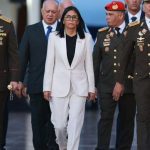 (VENEZUELA) MINISTRO PADRINO LÓPEZ ANUNCIÓ QUE PRESIDENTA (E) RECIBIRÁ INSIGNIAS DE COMANDANTA EN JEFA DE LA FANB
