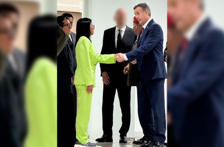 (VENEZUELA) JEFE DE LA CIA SE ENCUENTRA EN CARACAS PARA ESTABLECER RUTA DE COOPERACIÓN MUTUA CON LA PRESIDENTA ENCARGADA