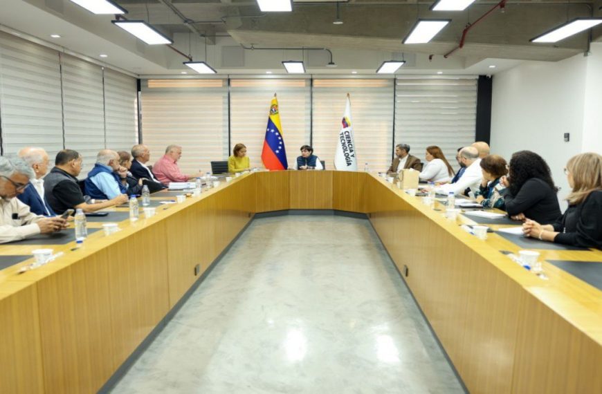 (VENEZUELA) EJECUTIVO NACIONAL REALIZA ALIANZA CON CLÍNICAS PRIVADAS PARA FORTALECER SISTEMA DE SALUD