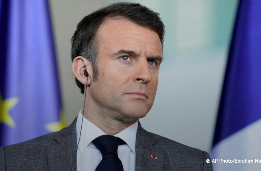(FRANCIA) PRESIDENTE MACRON PROMETIÓ RESPONDER ANTE ARANCELES DE EEUU POR SITUACIÓN DE GROENLANDIA