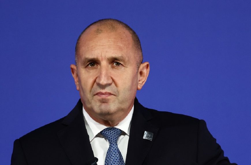(MUNDO) PRESIDENTE DE BULGARIA PRESENTARÁ SU RENUNCIA