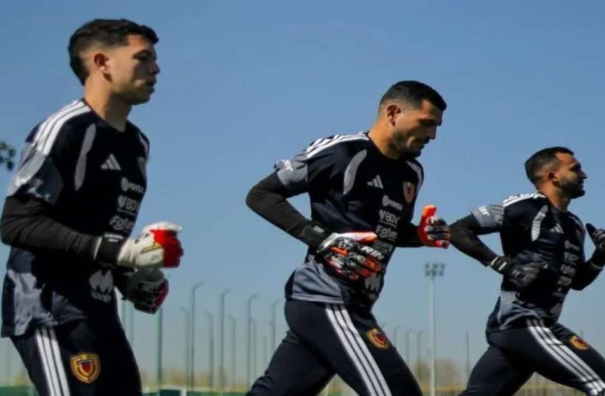 (MUNDO) VINOTINTO INICIA ENTRENAMIENTOS EN UZBEKISTÁN 2026