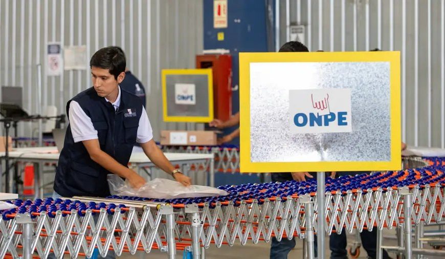 (PERÚ) COMIENZAN DISTRIBUCIÓN DEL MATERIAL ELECTORAL DE CARA A LOS COMICIOS DEL PRÓXIMO 12 DE ABRIL