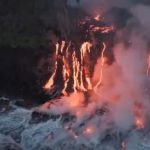 (FRANCIA) HISTÓRICA ERUPCIÓN DEL VOLCÁN PITÓN DE LA FOURNAISE TOCA EL OCÉANO (+VIDEO)