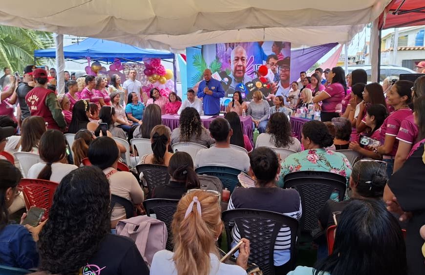(COLOMBIA) GOBERNADOR DE LARA CELEBRÓ ANIVERSARIO 20 DE IREMUJER CON LA ENTREGA DE ECOGRAFO Y AYUDAS SOCIALES Y PRODUCTIVAS