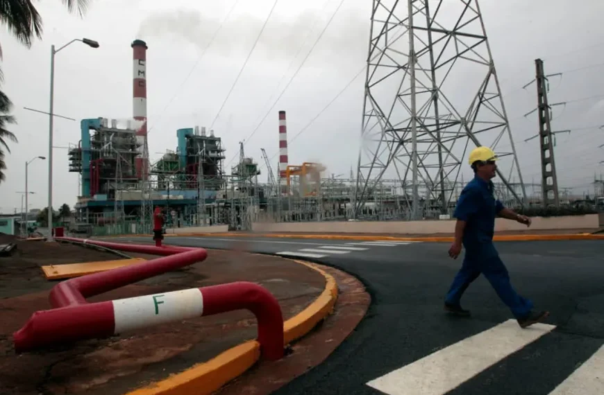 (CUBA) LA ISLA SUFRE NUEVA CAÍDA TOTAL DEL SISTEMA ELÉCTRICO