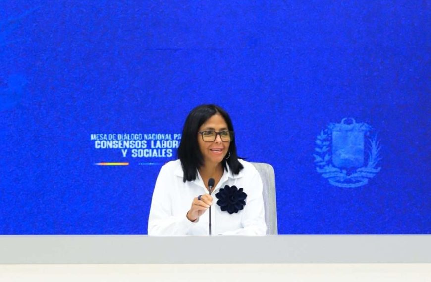 (VENEZUELA) PRESIDENTA (E) DELCY RODRÍGUEZ DIRIGE MESA DE DIÁLOGO NACIONAL PARA LOS CONSENSOS LABORALES Y SOCIALES