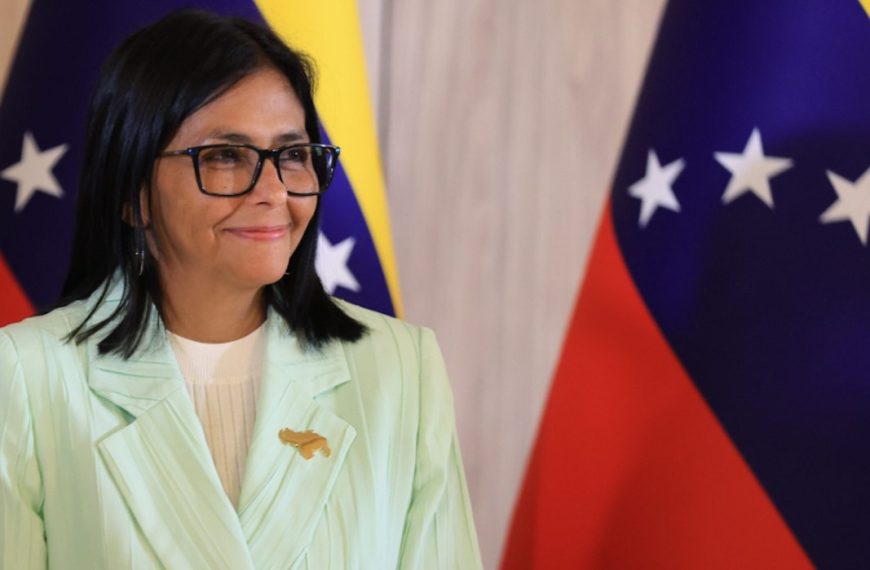 (VENEZUELA) PRESIDENTA ENCARGADA SE PRONUNCIA LUEGO DEL ANUNCIO DE EEUU DEL LEVANTAMIENTO DE SANCIONES SU CONTRA