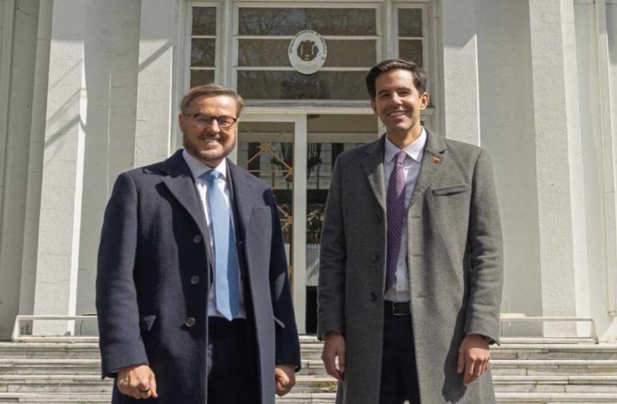 (EEUU) DELEGACIÓN DE VENEZUELA CULMINA VISITA A LA CASA BLANCA