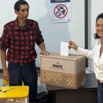 (PERÚ) KEIKO FUJIMORI DESPLAZA A LÓPEZ ALIAGA EL PRIMER LUGAR EN ELECCIONES DE ESTE DOMINGO
