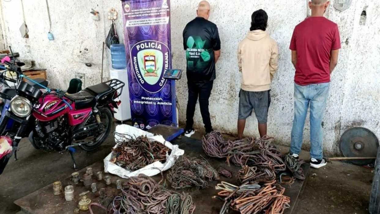 (VENEZUELA) DETIENEN A 4 CIUDADANOS POR HURTO DE MATERIAL DE CANTV EN&hellip;