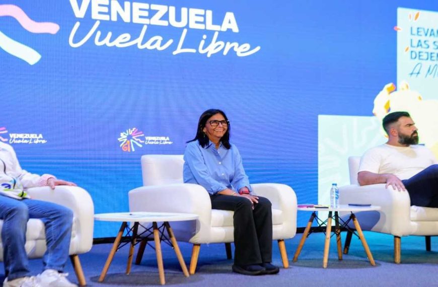 (VENEZUELA) PRESIDENTA ENCARGADA RATIFICÓ AUMENTO SALARIAL PARA ESTE 1 DE MAYO