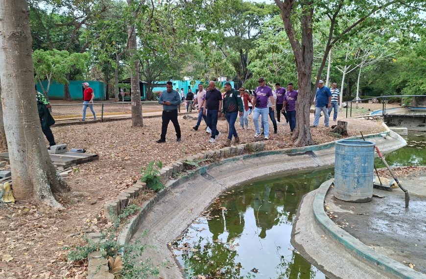 (VENEZUELA) GOBERNADOR DE LARA SUPERVISÓ MANTENIMIENTO INTEGRAL DEL PARQUE BARARIDA