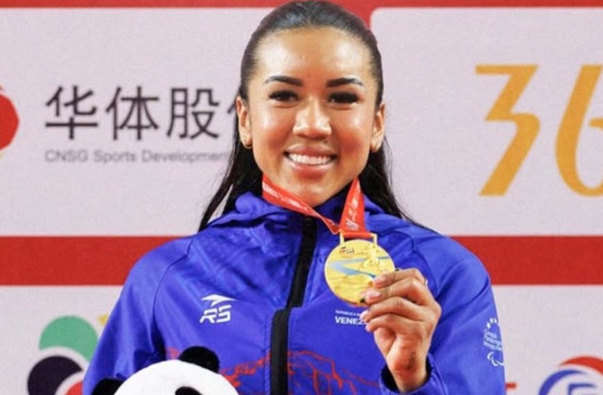 (CHINA) YORGELIS SALAZAR LOGRA MEDALLA DE ORO EN LA PREMIER LEAGUE DE KARATE