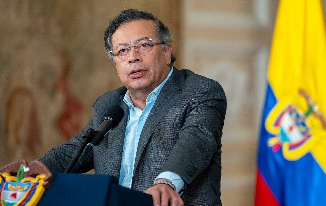 (COLOMBIA) PRESIDENTE GUSTAVO PETRO DEMANDARÁ A SU HOMÓLOGO DE ECUADOR DANIEL NOBOA