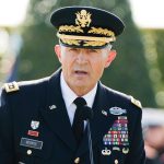 (EEUU) DESTITUYEN AL JEFE DE ESTADO MAYOR ESTADOUNIDENSE EN MEDIO DE LA GUERRA CONTRA IRÁN