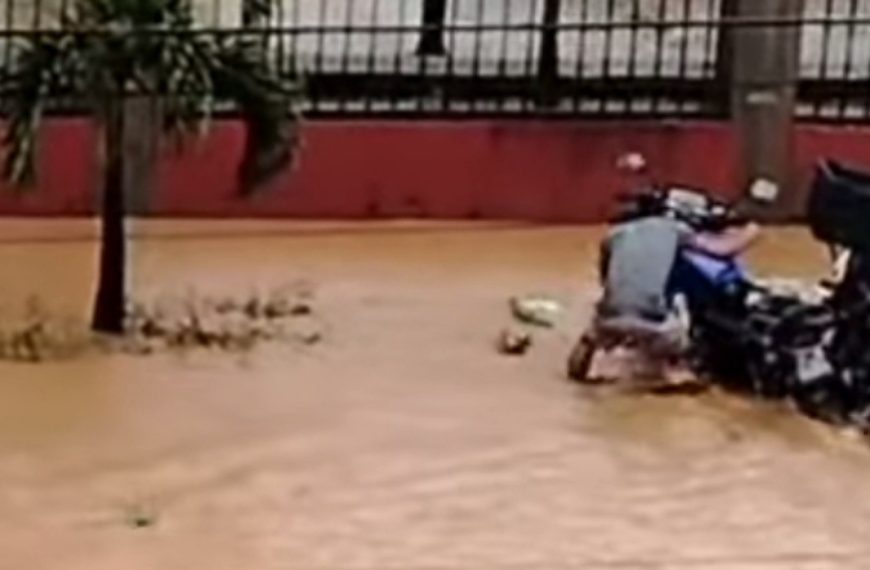 (VENEZUELA) INTENSAS LLUVIAS Y RÁFAGAS DE VIENTO CAUSAN CAOS Y AFECTACIONES EN VARIOS SECTORES DE CARACAS