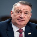 (EEUU) DIMITE TODD LYONS DIRECTOR INTERINO DE ICE