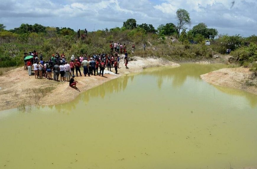 (VENEZUELA) MUEREN 4 NIÑOS AHOGADOS EN UNA LAGUNA EN MATURÍN