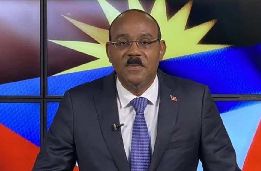(MUNDO) GASTON BROWNE ES REELECTO POR CUARTA VEZ COMO PRIMER MINISTRO DE ANTIGUA Y BARBUDA