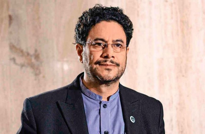 (COLOMBIA) CANDIDATO PRESIDENCIAL IVÁN CEPEDA DENUNCIA PRESIÓN DE GRUPOS ARMADOS CONTRA ELECTORES