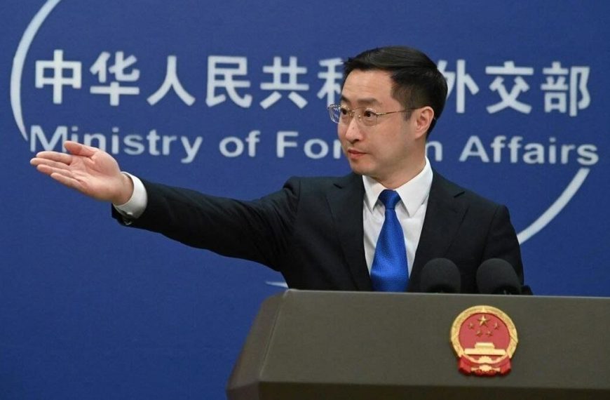 (MUNDO) CHINA RATIFICA SU DESCONTENTO ANTE SANCIONES UNILATERALES DEL REINO UNIDO