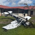 (EEUU) AVIONETA SE PRECIPITA CERCA DE UN HOSPITAL EN FLORIDA